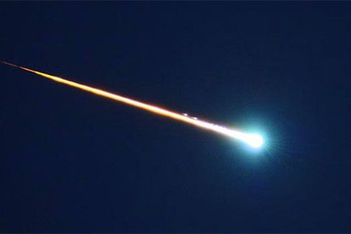 Метеорит падна с трясък в Средна гора (обновена)