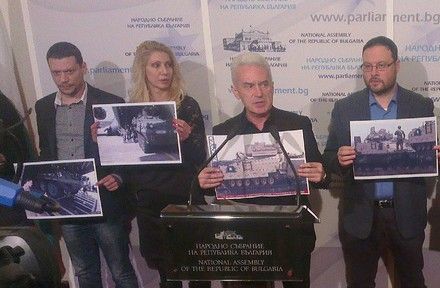Волен Сидеров: ЦРУ готви междуетнически сблъсъци в България