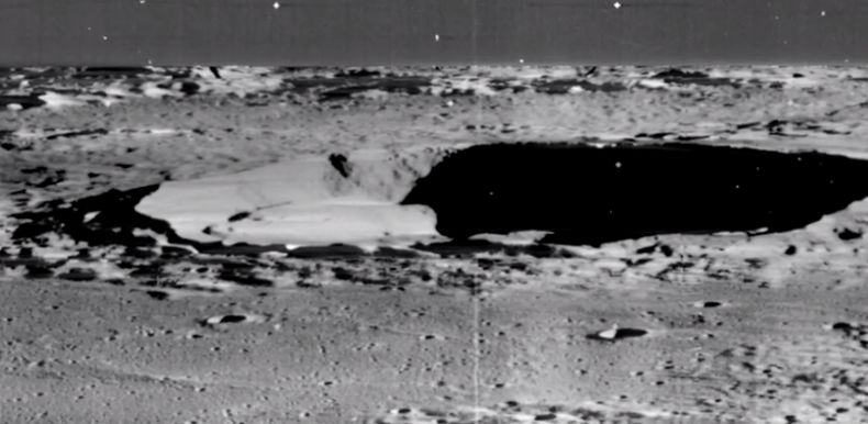Заснета е гигантска постройка на северния полюс на Луната (видео)