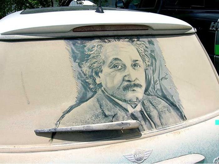 Удивителните прашни рисунки на Скот Уейд върху автомобилни стъкла (снимки)