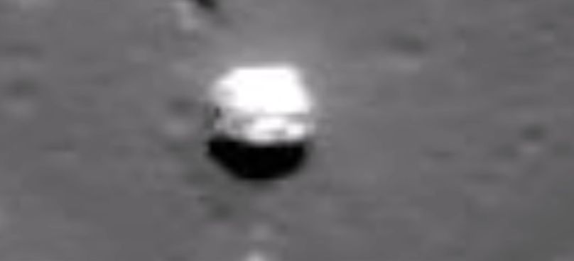 85-километров летящ „камък“ засечен на Луната (видео)