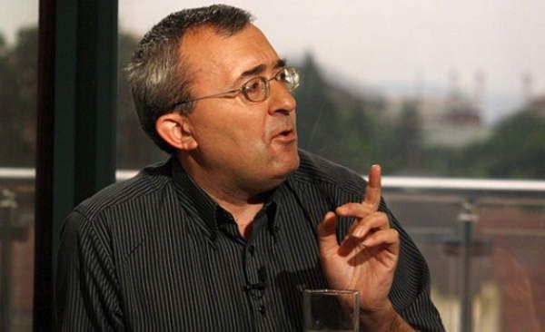 Професор Николай Слатински: 94% българи храним 6% хрантутници